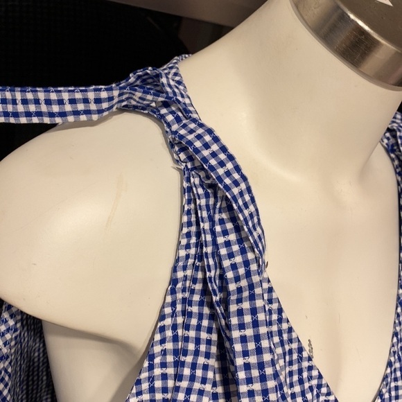 C womens Kenar casual blue check sleeveless top XL.  EUC - Picture 2 of 4